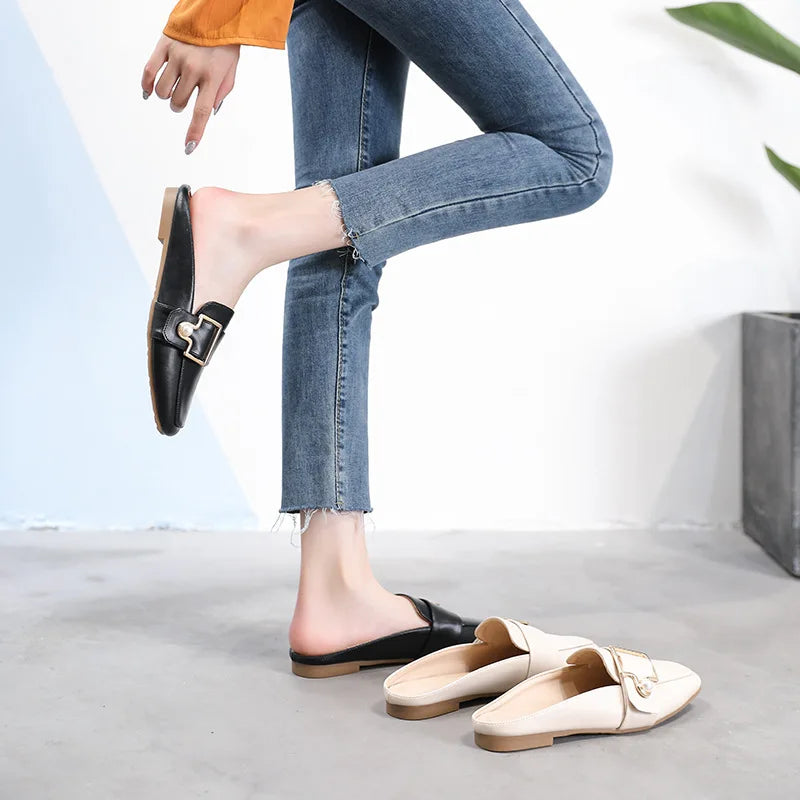 New Women Slipper Casual Shoes Fashion Women's Leather Loafers No Heel Slip-on Shoes Summer Outdoor Light Ladies Walking Shoes