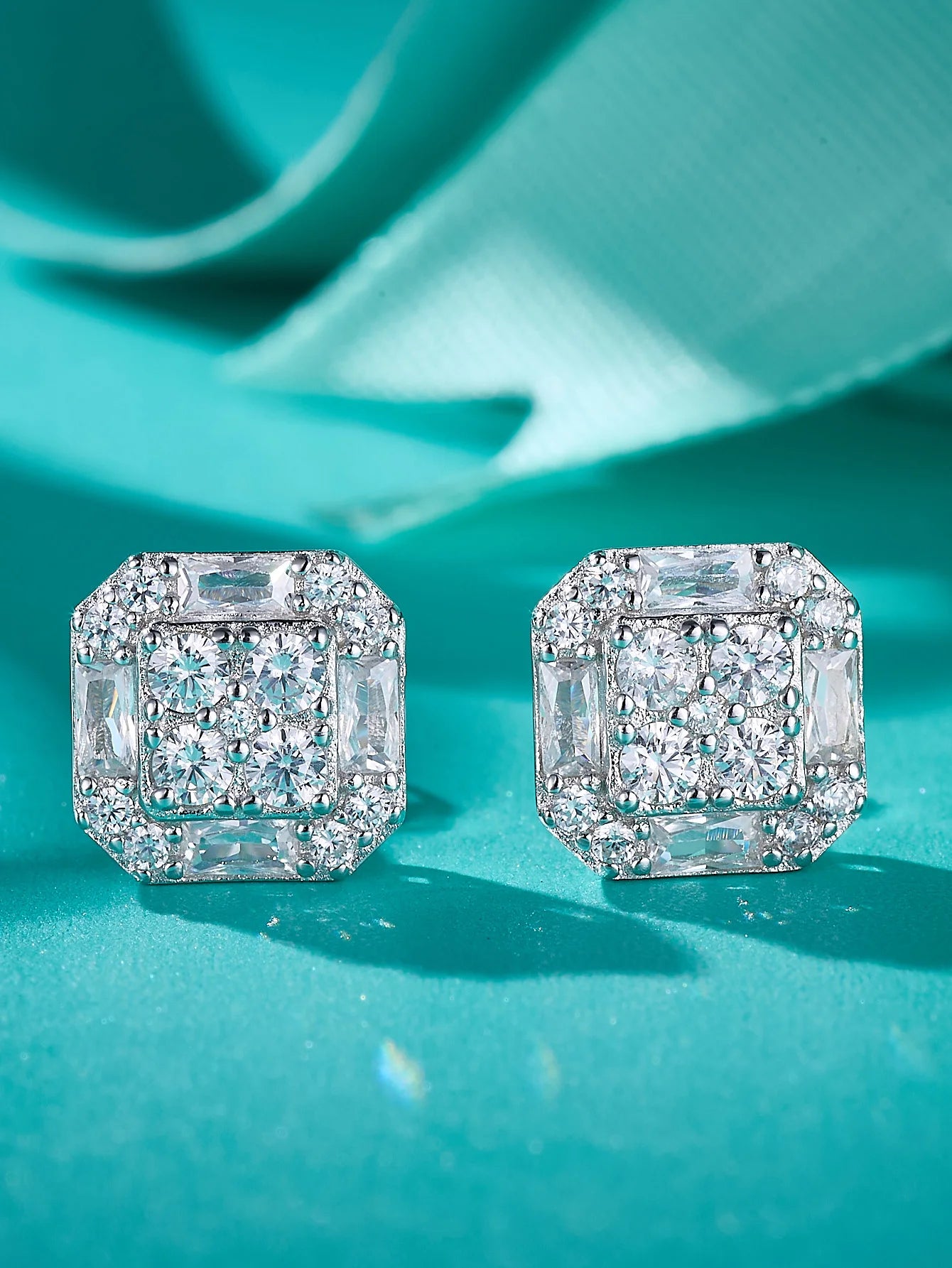 Wholesale Luxury Lab Grown Diamond Earrings Rhodium S925 Sterling Silver Fine VVS Moissanite Women Stud Earrings