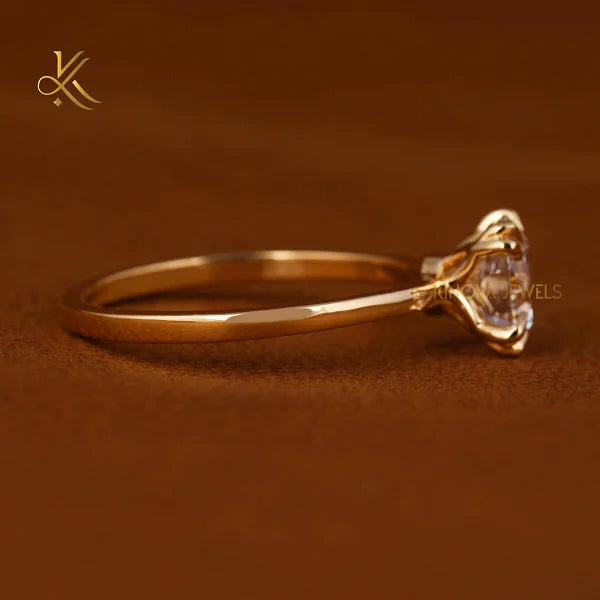 Luxurious Classic Lab Grown Diamond Wedding Band with 14K Gold Plating Silver 1.5-2.0 Carat IGI Certified for Couples