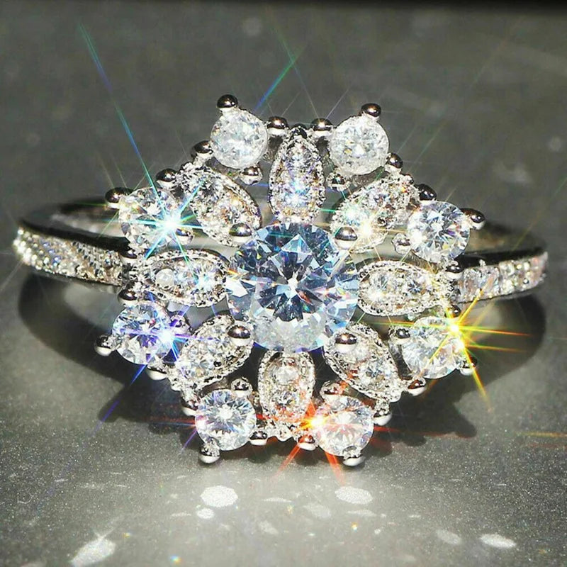 Q639 Women's White Gold Diamond Engagement Ring Round Brilliant Cut Natural G Color Center Stone With Side Diamonds