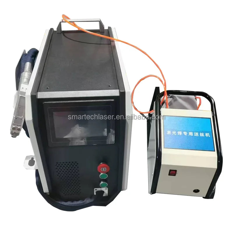 Portable 900W/1500W Fiber Laser Welder Handheld Metal Welding Machine with Air Cooling 25kg New Condition