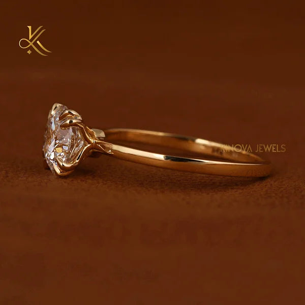 Luxurious Classic Lab Grown Diamond Wedding Band with 14K Gold Plating Silver 1.5-2.0 Carat IGI Certified for Couples