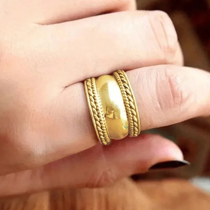 H348 Stainless Steel Wedding Band Classic Unisex Ring Plain Design For Wedding Occasion
