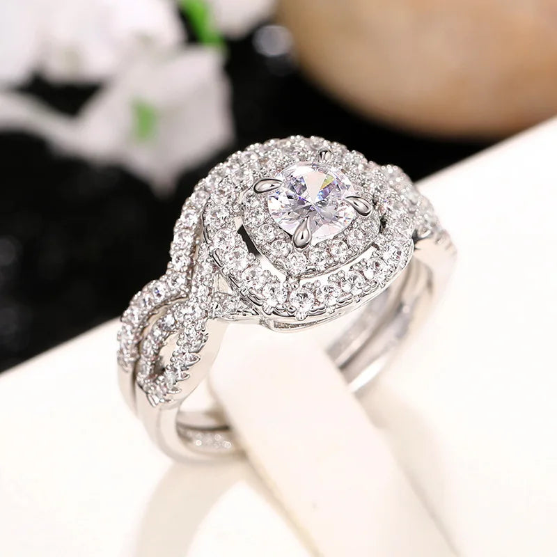 Q103 Women's White Gold Diamond Engagement Ring Round Brilliant Cut Natural G Color Halo Design