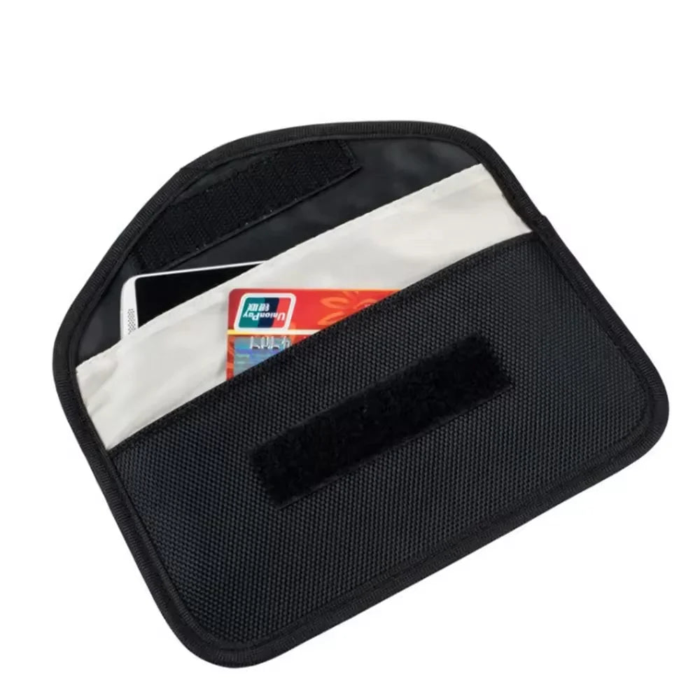 Custom Design GPS 5G Phone Protecting Shield Pouch for Smartphone Tracking Protection Pouch Anti-theft Phone protection Bag