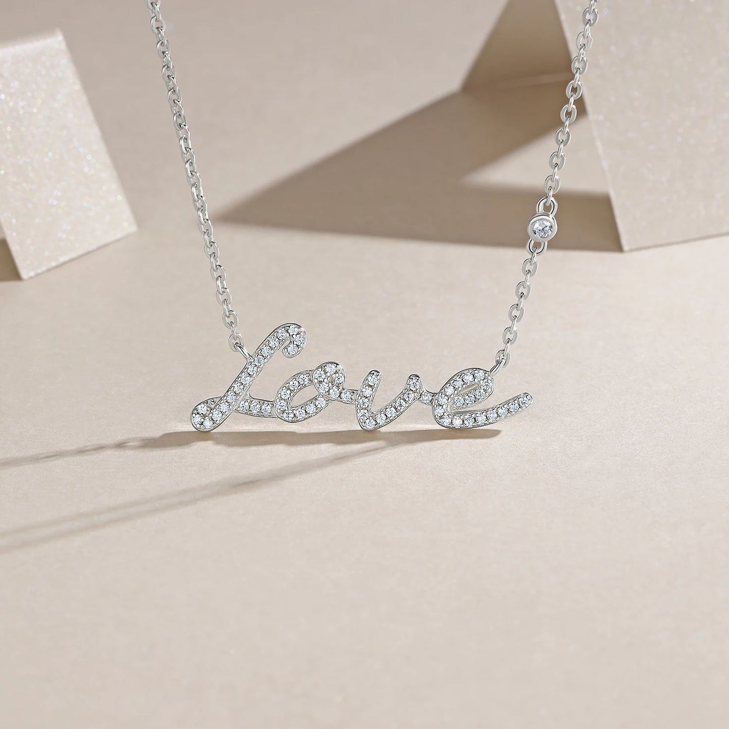 2025 Factory Price 925 Sterling Silver Jewelry Love Necklace Anniversary Gift for Women Moissanite Pendant Necklace