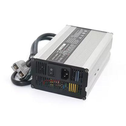 12V 15A 24V 10A 36 V6A 48V 5A 60V 4A 72V 3.5A 84V 2.5A Li Ion Battery Charger with Aluminium Shell for E-bike Chargers