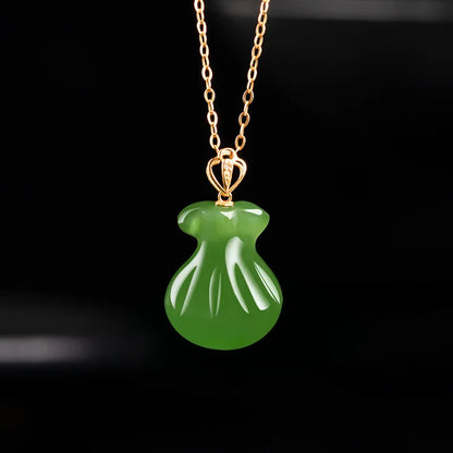 Certified Grade a Natural Spinach Green Hotan Jade Green Jade Lucky Bag Money 18K Gold Inlaid Jade Necklace Pendant Lady