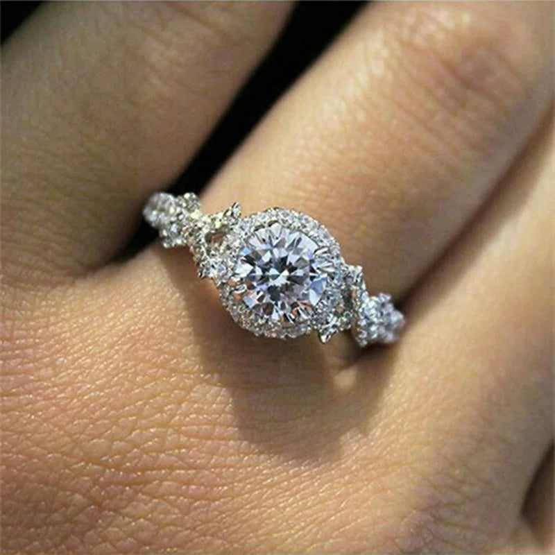 Q525 Women's White Gold Diamond Engagement Ring Round Brilliant Cut Natural G Color Halo Design