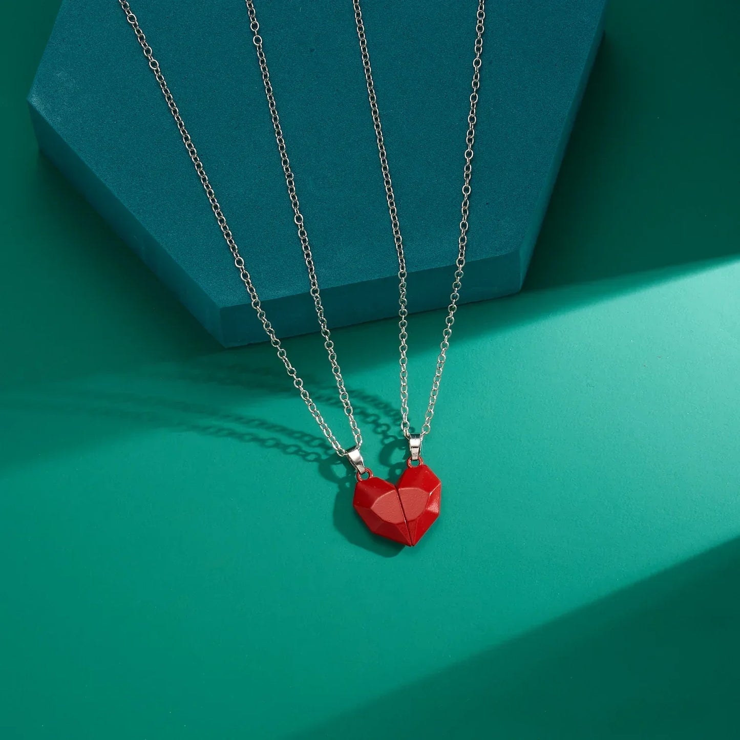 2Pcs Magnetic Heart Couple Necklace For Women Valentine's Day Sweater Chain For Best Friend Lovers Wedding Party Gift Jewelry