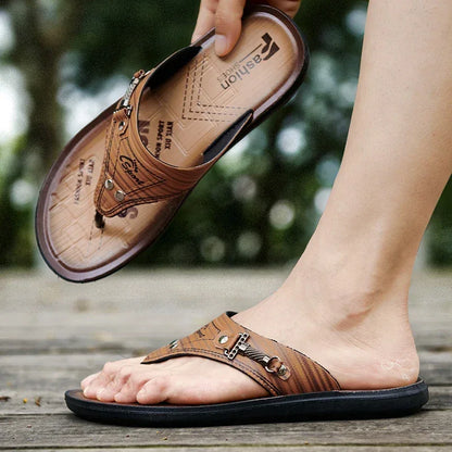 NEW Models slippers Outdoor Casual Flat Shoes Men Flip Flops Low Price Factory Customize EVA Beach Sandals Leather Casual 2025