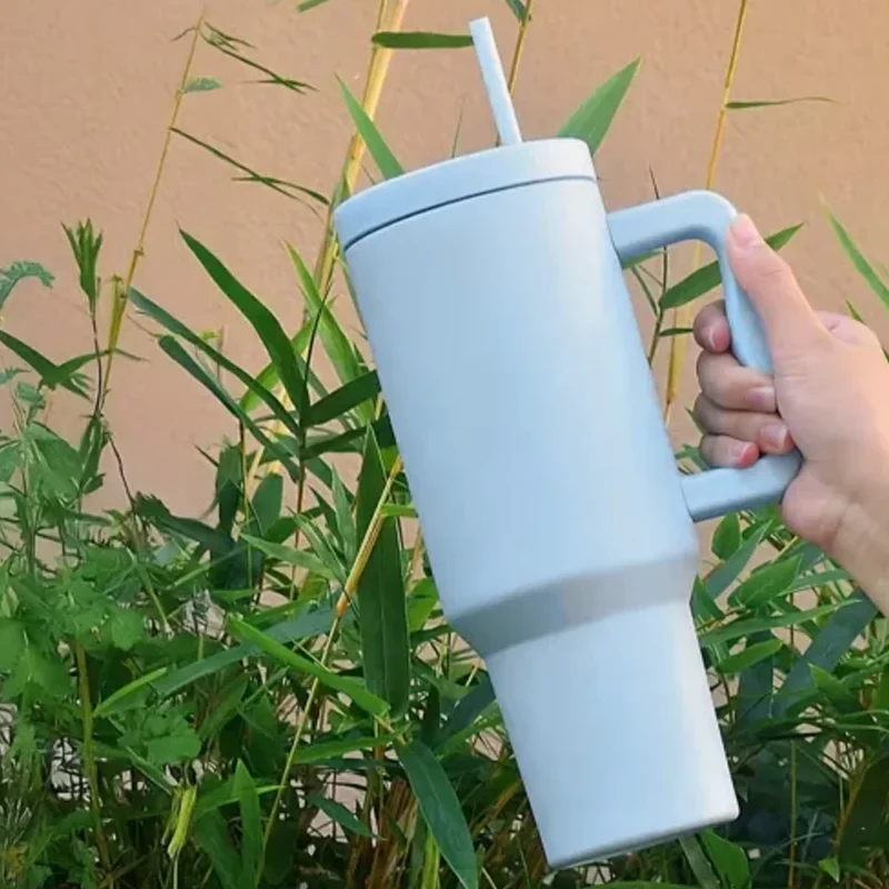 Us in Stock 40 OZ Easy Clean Insulated Cup 40 OZ Insulated Travel Mug for Home Office Outdoor Daily Use