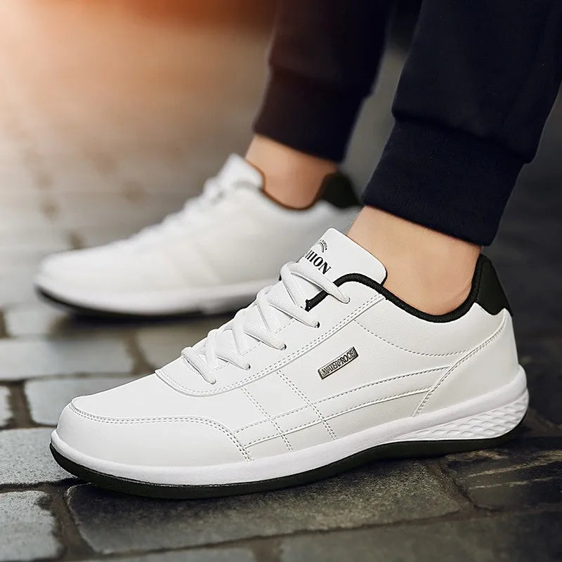 New sports and leisure flat shoes with anti slip suede running and men's sports skateboard shoes