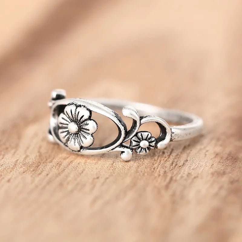 T0278 Flower Pattern Alloy Ring Antique Silver Plated Unisex Fashion Gift for Women & Men
