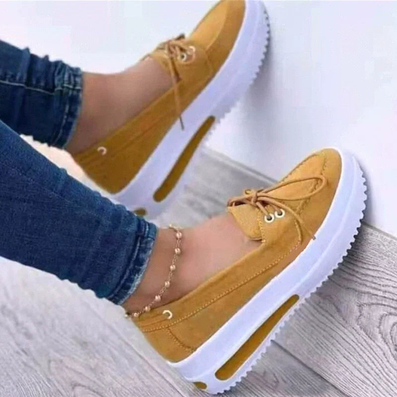 Big Size Autumn and Winter Cotton Shoes for Women, Winter Soft Soled Warm Flat Bottomed Bean Shoes Versatile Women's Shoes