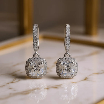 E3096 White Gold Diamond Earrings Cushion Cut D Color Wedding Women's Classic Style