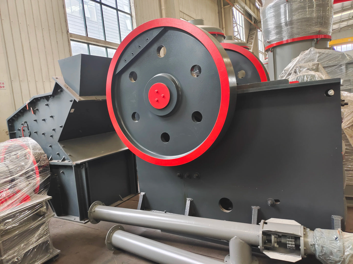 COPPERN 1-3 Tons Per Hour Mobile Stone Jaw Crusher Pe150 X 250 with AC Motor and Bearing for Quarry Mining High Productivity
