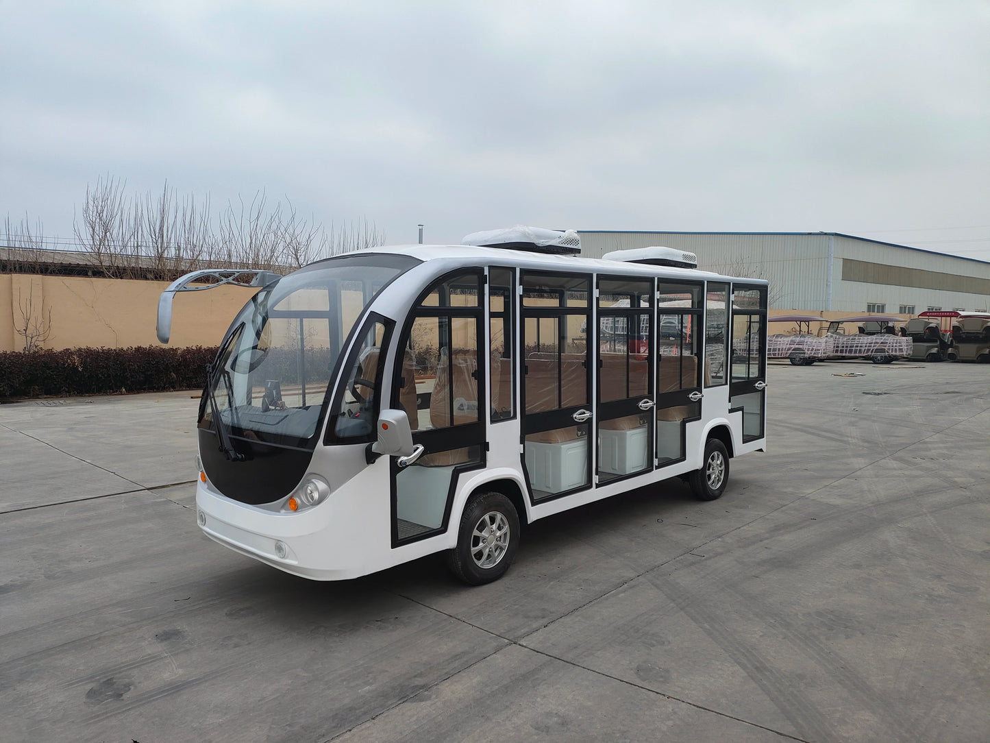 Hot Sale FNE 14-Seater White Open Top Electric Convertible Sightseeing Classic Car 72V 5KW Motor 28-35km/h