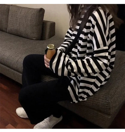 spring Autumn Women harajuku Striped Tshirt Long Sleeve O-Neck T-Shirts ulzzang Korean Casual  T Shirt Femme black Tops