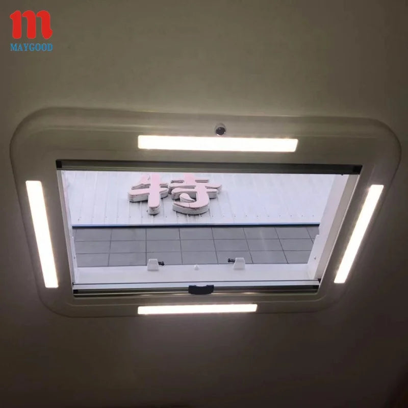 Hot Selling 500x500mm Modified Car Roof Window and Motorhome RV Skylight with LED Light
