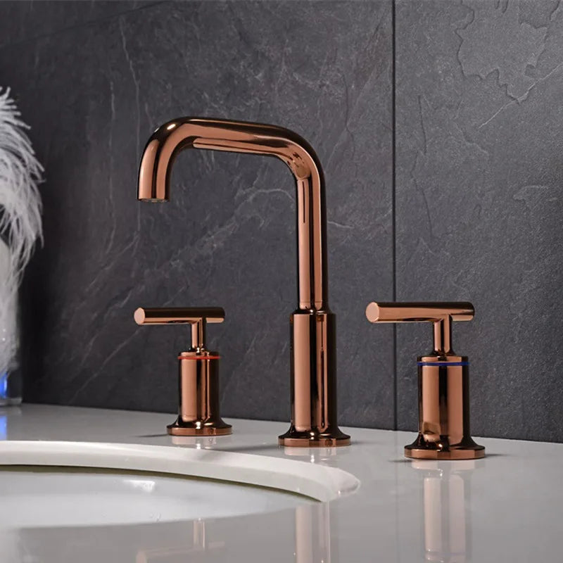 Classic Design Single Hole Bathroom Faucet Ceramic Valve Core Hot/Cold Water Basin Taps Stainless Steel for Bedroom Bathroom Use