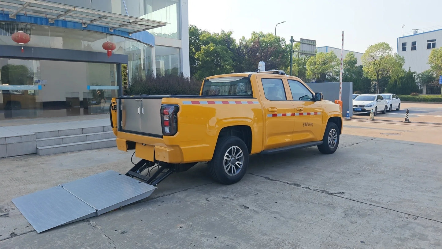SEENTONE Diesel Inspection Car/Inspection Vehicle/Mobile Security Unit/Special Duty Car City Watch Patrol/Security Patrol Car