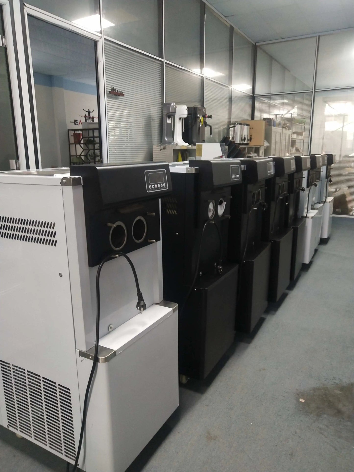 3-Flavor Soft Serve Ice Cream Machine Ideal for Small Businesses | Commercial Ice Cream Machine
