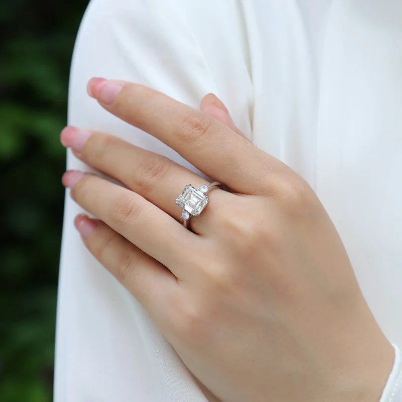 Luxury Female S925 Sterling Silver Moissanite Ring Women Emerald Cut Engagement Ring Fine Jewelry Ring
