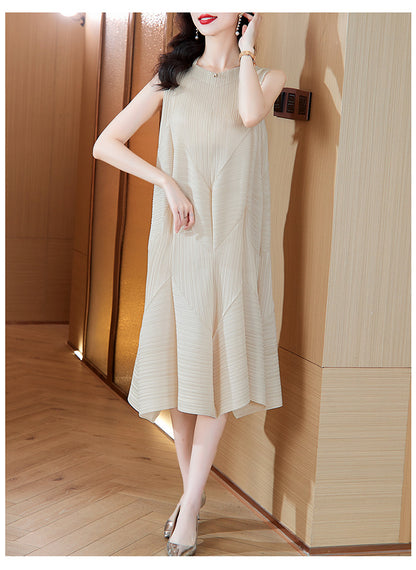 High-End Elegant Pleated Dress for Women, 2026 Summer New French Style Short-Sleeve Floral Dress