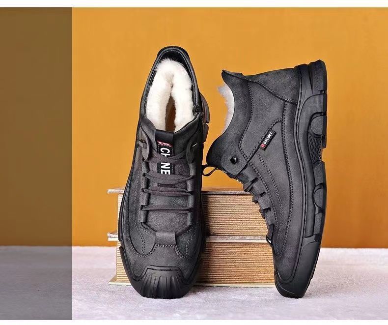 Cold-resistant warm cotton-padded shoes men's warm winter thickened fluff outdoor leather high-top one-piece Northeast snow boots non-slip