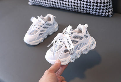 Children's Light-Up Shoes 2026 Spring and Autumn New Model for Boys and Girls Led Glowing Shoes for Young Children Fashionable Soft-Soled Sneakers
