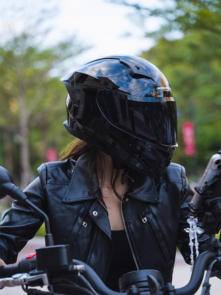 Motorcycle Helmet 3C Certified Bluetooth Men's and Women's All-Season Universal Personalized Electric Cruise Motorcycle Full-Coverage Full-Face Helmet