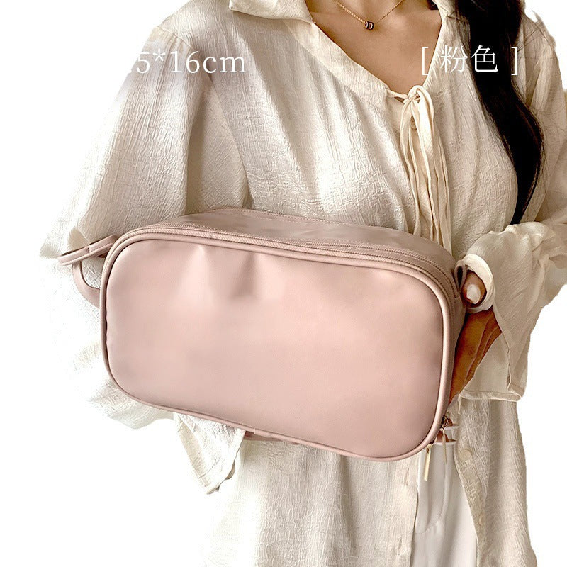Giant Makeup Bag for Women, Large Capacity Travel Makeup Brush Bag, Toiletries Storage Bag, Chain Design, Waterproof