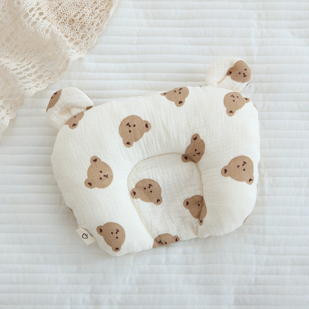 Class A cotton baby gauze baby anti-deflection head shaped pillow sweat-absorbing breathable Four Seasons suitable for newborn comfort pillow