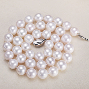 Zhuji jewelry wholesale round freshwater pearl necklace women send mother chain slightly defective real pearl necklace clavicle chain