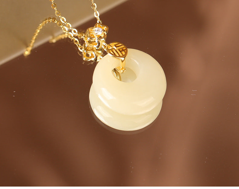 S925 Sterling Silver Hetian Jade Necklace for Women, Chinese Style with the Character for Fortune, Versatile Light Luxury Collarbone Chain, Elegant Gift Accessory, Jade
