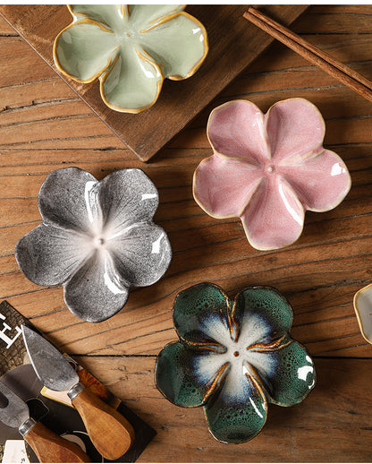 Retro Japanese Ceramic Plate Flower-Shaped Small Plate Creative Flavor Plate Dipping Plate Small Dish Multi-Color Kiln-Turned Plate