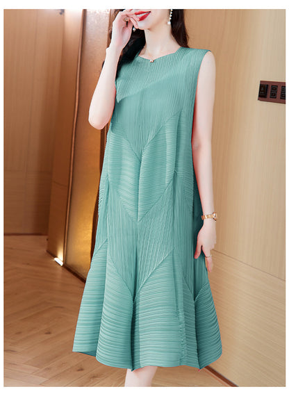 High-End Elegant Pleated Dress for Women, 2026 Summer New French Style Short-Sleeve Floral Dress