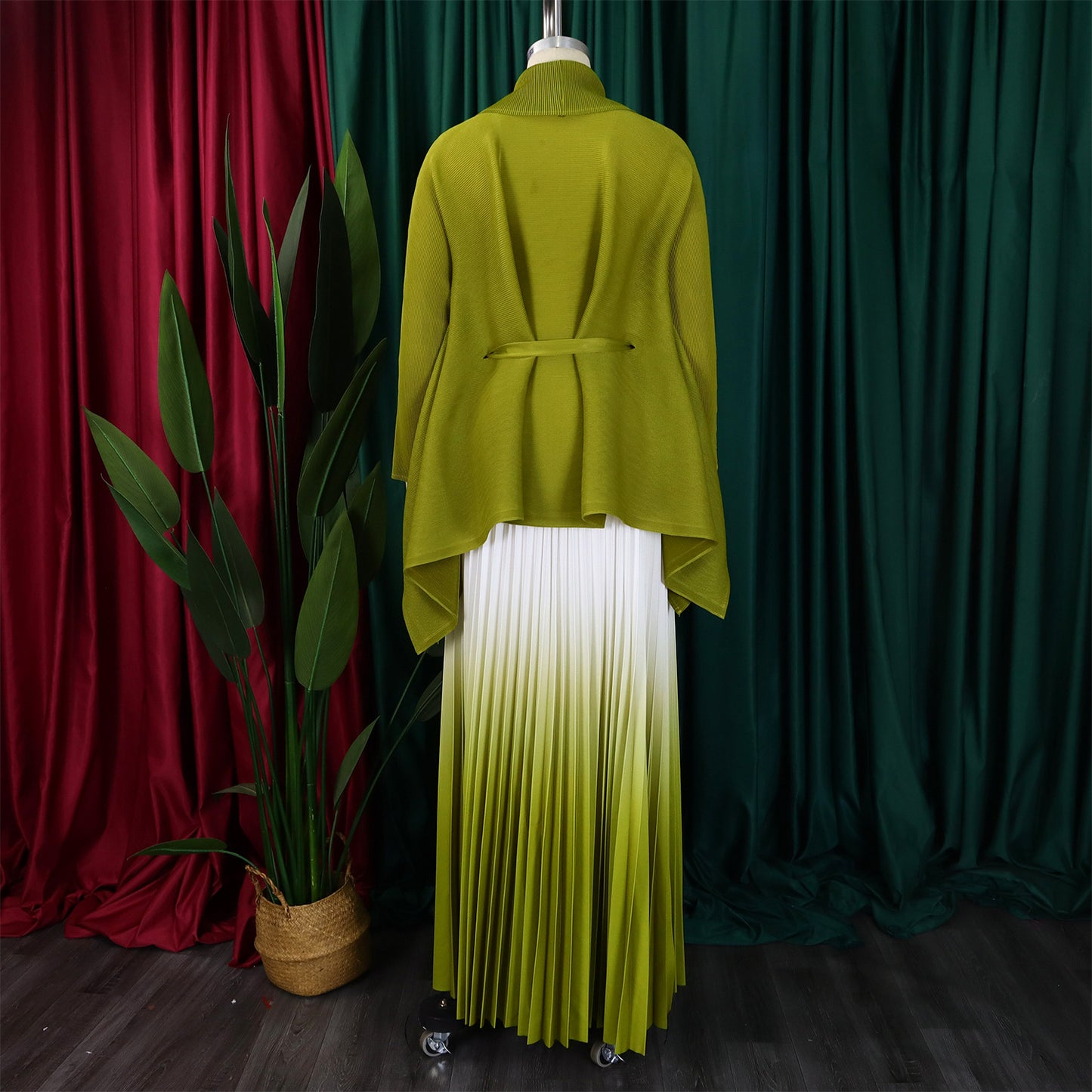 C8610 African plus size Women's Spring New Fashion Strap Bat Sleeve Top Gradient Color-changing Skirt Two-piece Set