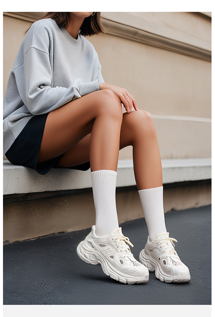 Thick-Soled Clogs for Women, Summer Sports and Leisure 2025 New Internet Celebrity Fashion Non-Slip Toe-Cap Sandals