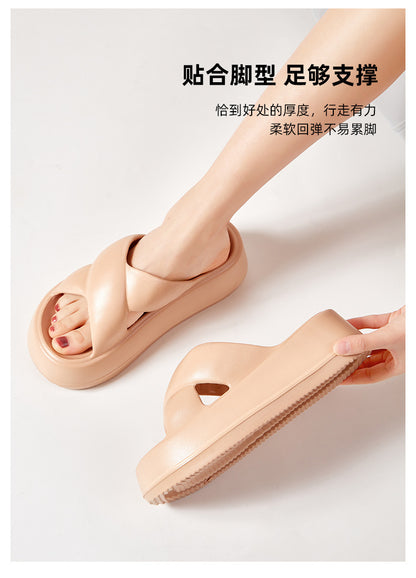 Thick-Soled Sandals for Women's Outer Wear, Fashionable 2024 Summer New Style, Two-Wear Beach Sandals with Holes in the Shoes