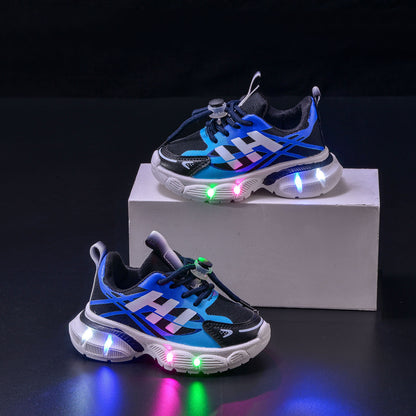 Boys' Breathable Luminous Sports Double Mesh Shoes 2024 Spring and Autumn New Children's Letters Casual LED Lighting Running Shoes