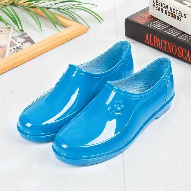 Thickened New Rain Boots Women's Four Seasons Yuanbao Shallow Water Shoes Middle-aged Short Tube Waterproof Non-slip fleece-lined Warm Rubber Rain Boots