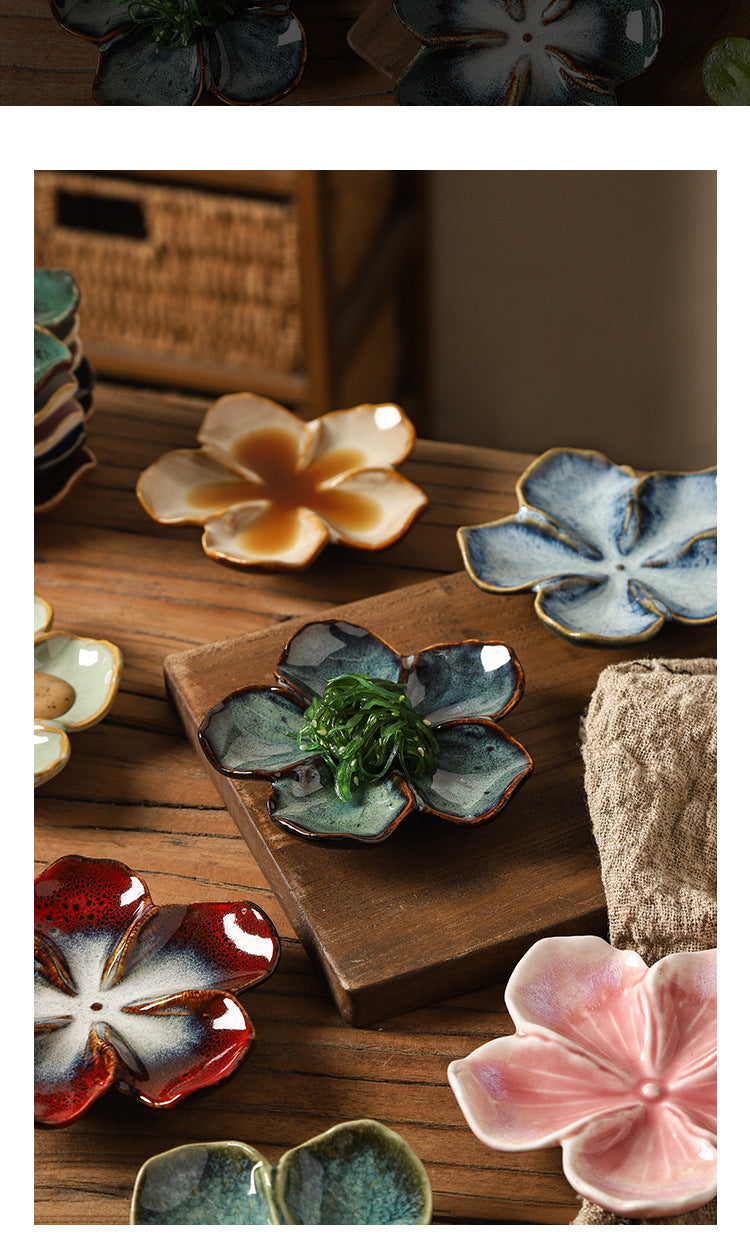 Retro Japanese Ceramic Plate Flower-Shaped Small Plate Creative Flavor Plate Dipping Plate Small Dish Multi-Color Kiln-Turned Plate