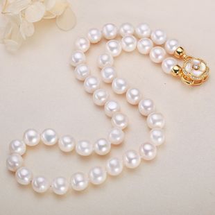 Zhuji jewelry wholesale round freshwater pearl necklace women send mother chain slightly defective real pearl necklace clavicle chain