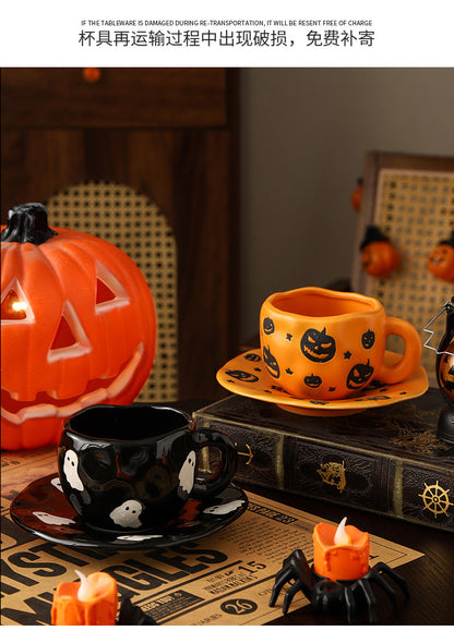 Creative Halloween-Themed Ceramic Cup and Saucer, Irregular Personalized Coffee Cup and Saucer with Pumpkin and Bat Patterns