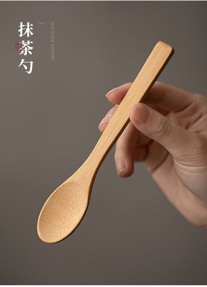 Japanese-Style Matcha Set with Gradient Ceramic Whisk, Tea Bowl, Whisk Holder, and Tea Brush