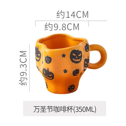 Creative Halloween-Themed Ceramic Cup and Saucer, Irregular Personalized Coffee Cup and Saucer with Pumpkin and Bat Patterns