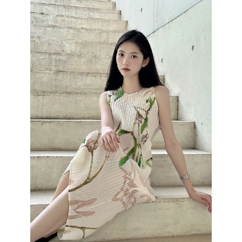 In Stock Miyake Dress Printed Elegant Elegant High-End Loose Slimming Look Elegant Round Neck Sleeveless Pleated Skirt