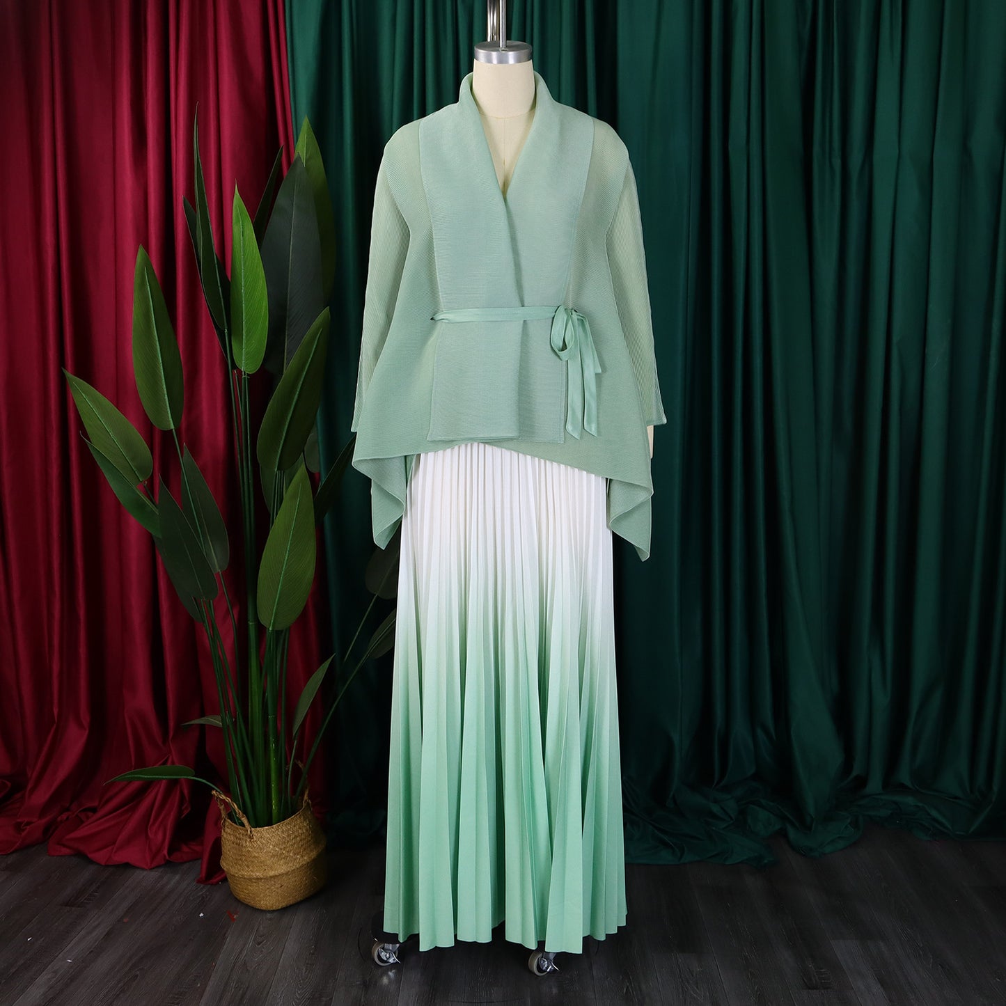 C8610 African plus size Women's Spring New Fashion Strap Bat Sleeve Top Gradient Color-changing Skirt Two-piece Set